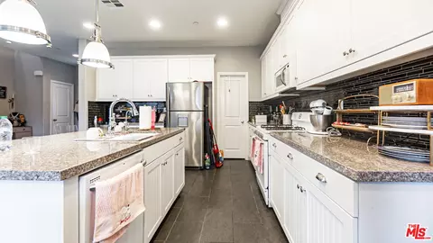 3564 Albion Dr, Oxnard, CA 93036 photo 8