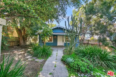 7740 Hampton Ave, West Hollywood, CA 90046