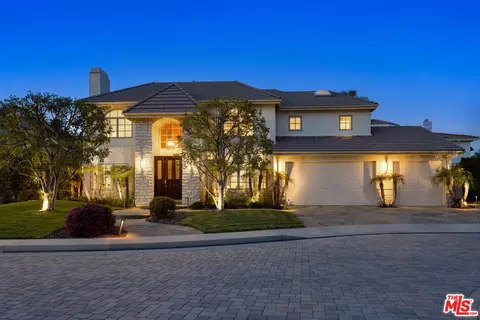 17653 Royce Dr, Encino, CA 91316