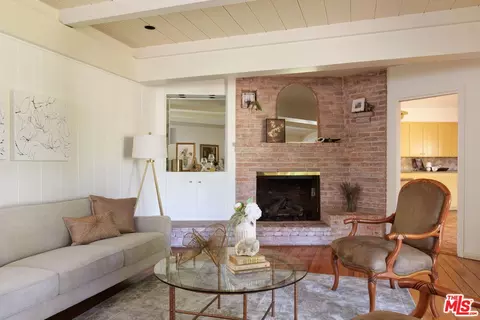 Undisclosed, Studio City, CA 91604 photo 6