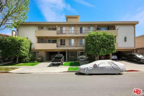 1110 S Oakhurst Dr, Los Angeles, CA 90035