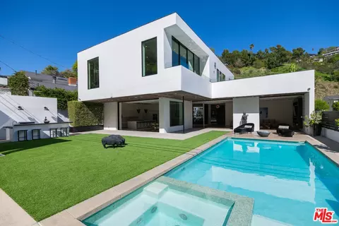 1619 San Ysidro Dr, Beverly Hills, CA 90210