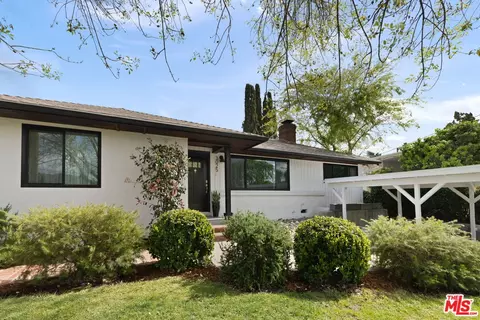 3025 Orange Ave, La Crescenta, CA 91214