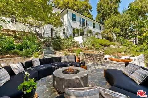 2345 Nichols Canyon Rd, Los Angeles, CA 90046