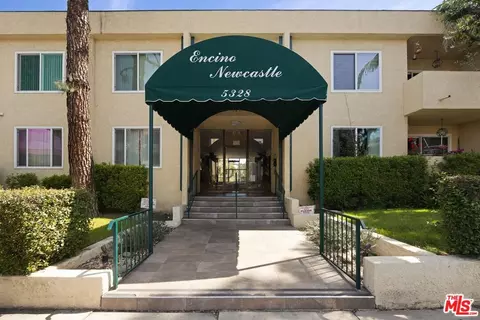 5328 Newcastle Ave #22, Encino, CA 91316