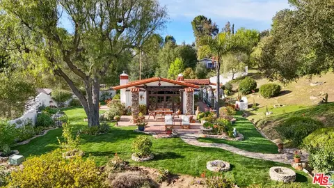 2442 Nuez Way, Topanga, CA 90290