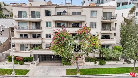 1825 S Beverly Glen Blvd #205, Los Angeles, CA 90025
