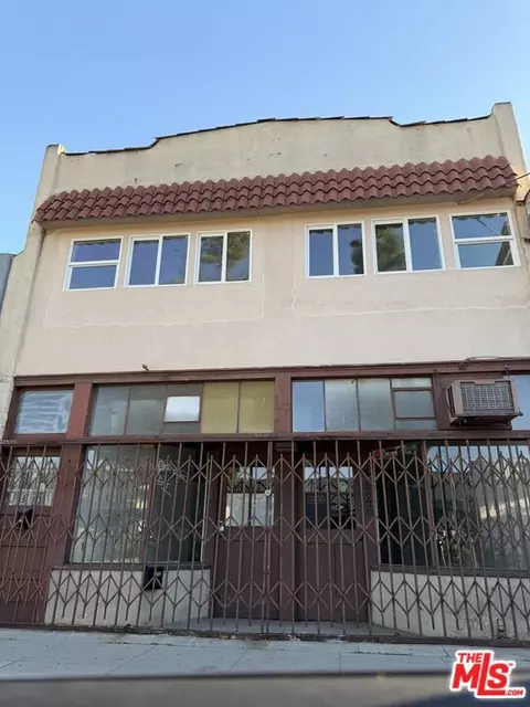 14426 Friar St, Van Nuys, CA 91401