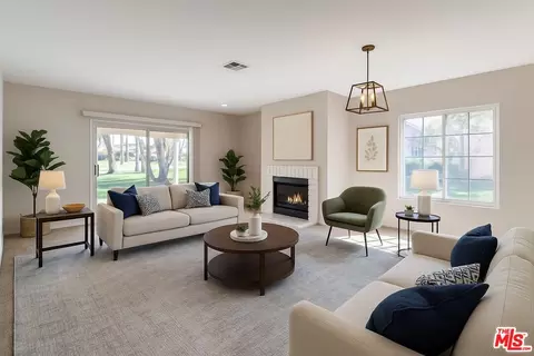 240 W Vista Royale Cir, Palm Desert, CA 92211