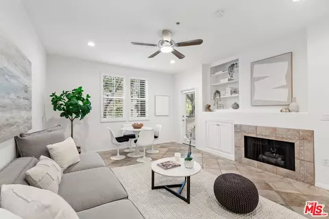 13075 Pacific Promenade Promenade #202, Playa Vista, CA 90094
