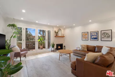 4321 Los Feliz Blvd #5, Los Angeles, CA 90027