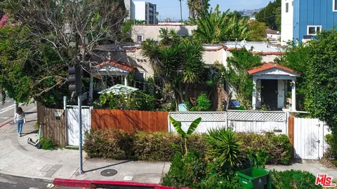 1301 N Orange Dr, Los Angeles, CA 90028