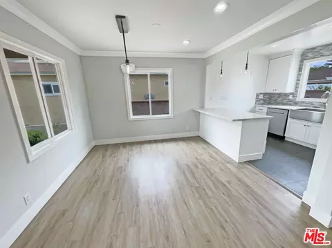 7165 E Wardlow Rd, Long Beach, CA 90808 photo 11