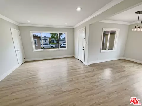 7165 E Wardlow Rd, Long Beach, CA 90808 photo 13