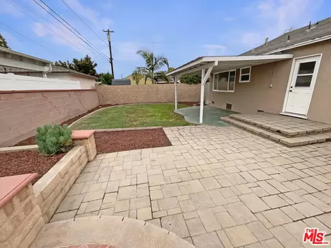 7165 E Wardlow Rd, Long Beach, CA 90808 photo 23