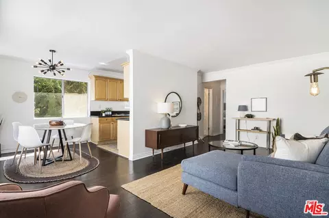 1112 N Olive Dr #8, West Hollywood, CA 90069