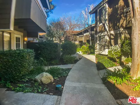 99 Streamwood, Irvine, CA 92620 photo 8