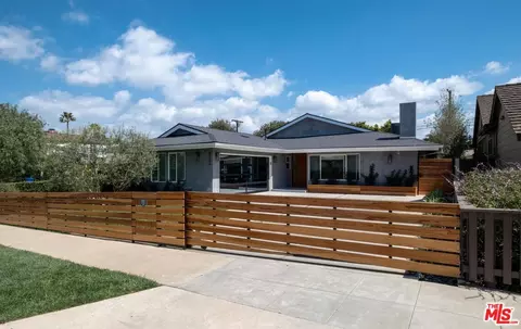 8204 Tuscany Ave, Playa Del Rey, CA 90293