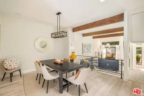 1656 Michael Ln, Pacific Palisades, CA 90272