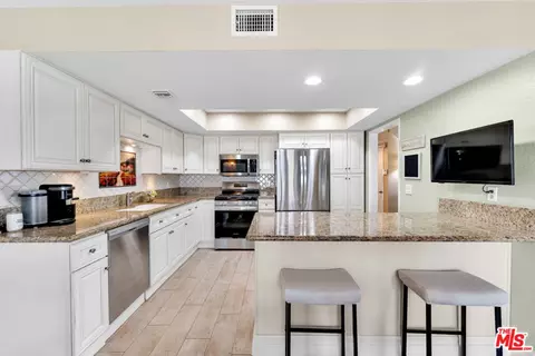 5225 Diane St #A, Simi Valley, CA 93063 photo 3