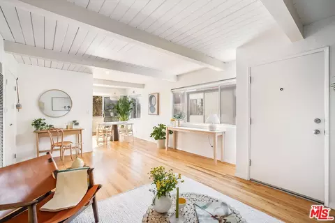 2625 6th St #5, Santa Monica, CA 90405