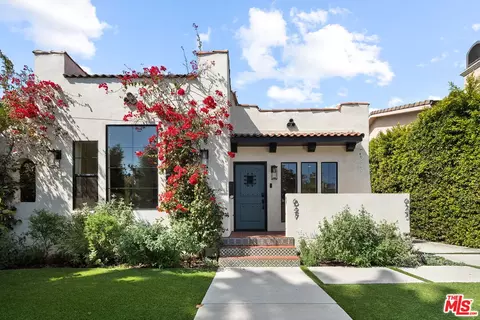 627 N Sierra Bonita Ave, Los Angeles, CA 90036