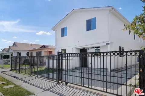 320 E 55th St, Los Angeles, CA 90011
