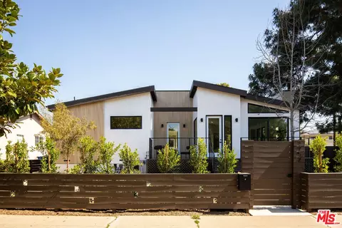 2752 Malcolm Ave, Los Angeles, CA 90064