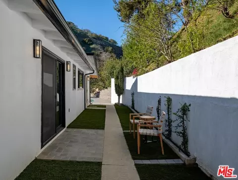 3523 Clawson Pl, Studio City, CA 91604 photo 29