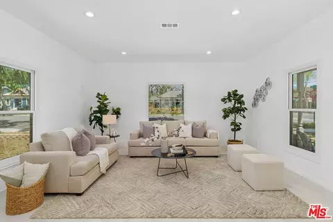 696 E 9th St, Upland, CA 91786 photo 10