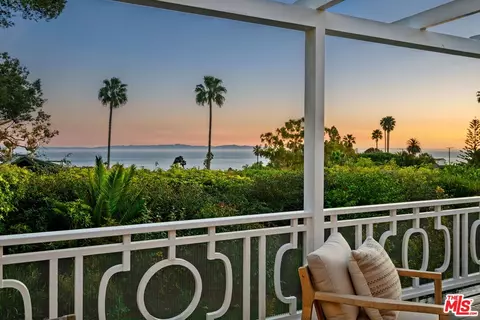 12 Skyline Cir, Santa Barbara, CA 93109