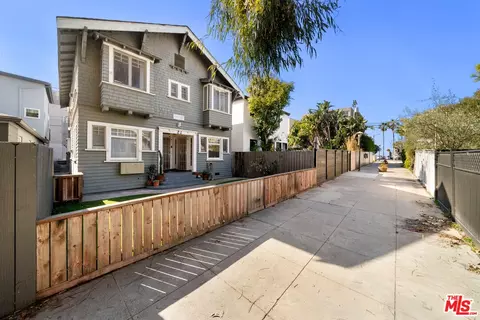22 20th Ave, Venice, CA 90291 photo 3