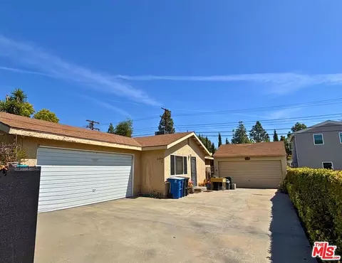 2224 N Fairview St, Burbank, CA 91504