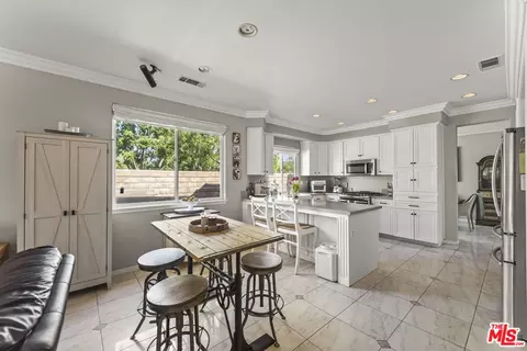 13935 Southfork Rd, Moorpark, CA 93021 photo 13
