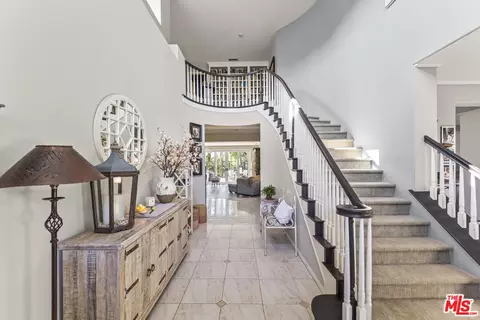 13935 Southfork Rd, Moorpark, CA 93021 photo 3