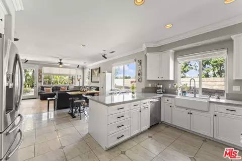 13935 Southfork Rd, Moorpark, CA 93021 photo 9