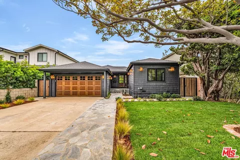 7456 Denrock Ave, Los Angeles, CA 90045