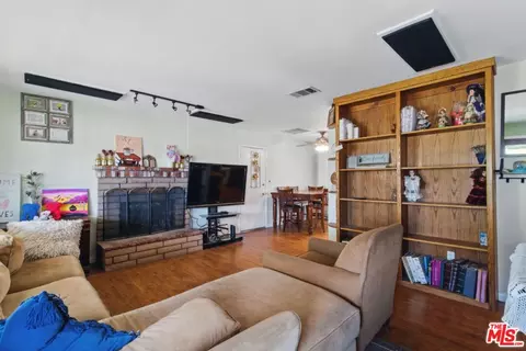 39165 166th St, Palmdale, CA 93591 photo 9