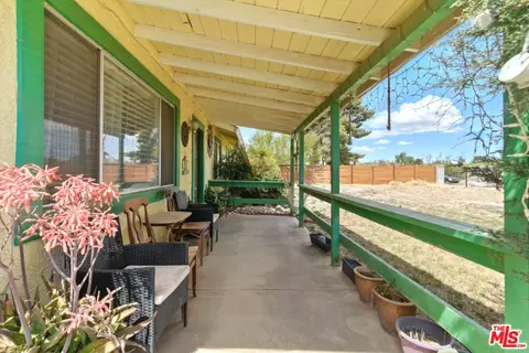 39165 166th St, Palmdale, CA 93591 photo 6