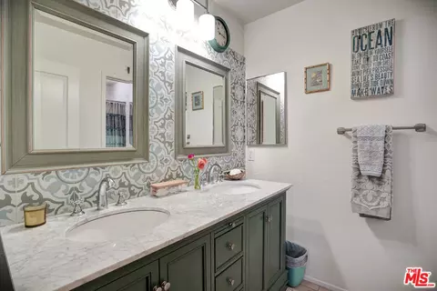 17605 Holly Dr, Carson, CA 90746 photo 25