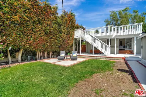 10748 Aqua Vista St, Studio City, CA 91602 photo 26