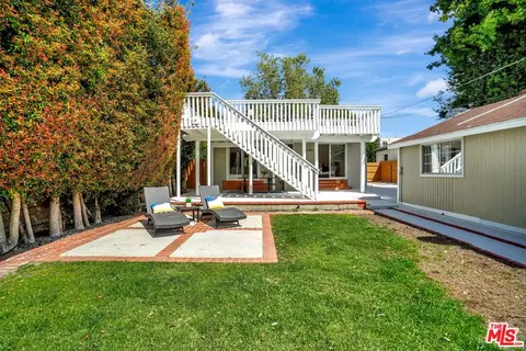 10748 Aqua Vista St, Studio City, CA 91602 photo 38