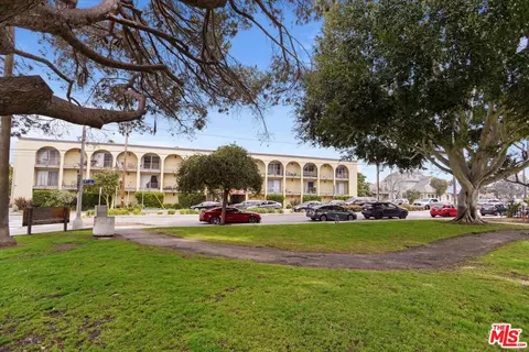 2311 4th St #307, Santa Monica, CA 90405