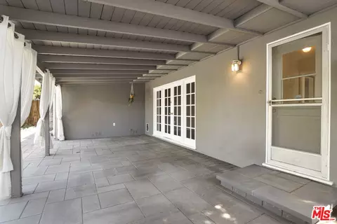 6841 Mammoth Ave, Van Nuys, CA 91405 photo 23