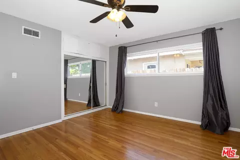 6841 Mammoth Ave, Van Nuys, CA 91405 photo 19