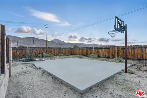 13600 Elm St, Trona, CA 93562 photo 13