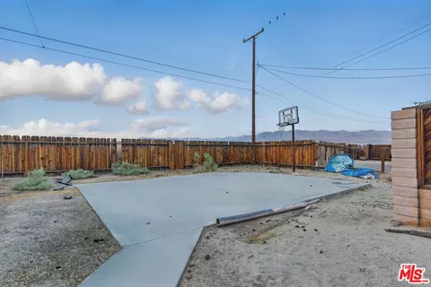 13600 Elm St, Trona, CA 93562 photo 15