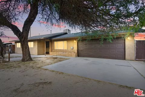 13600 Elm St, Trona, CA 93562