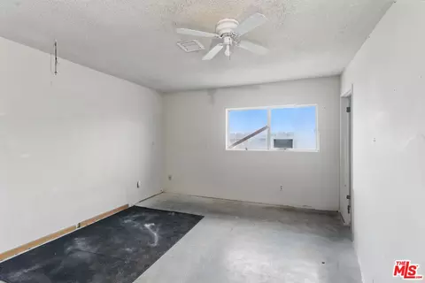 13600 Elm St, Trona, CA 93562 photo 8