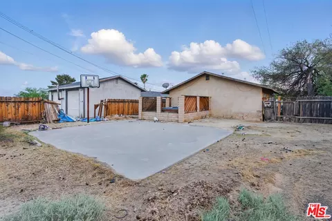 13600 Elm St, Trona, CA 93562 photo 14